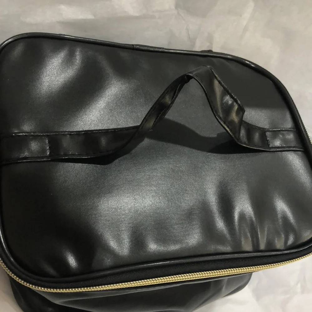 Large Black shiny gold zippered makeup cosmetic beauty case bag with compartment